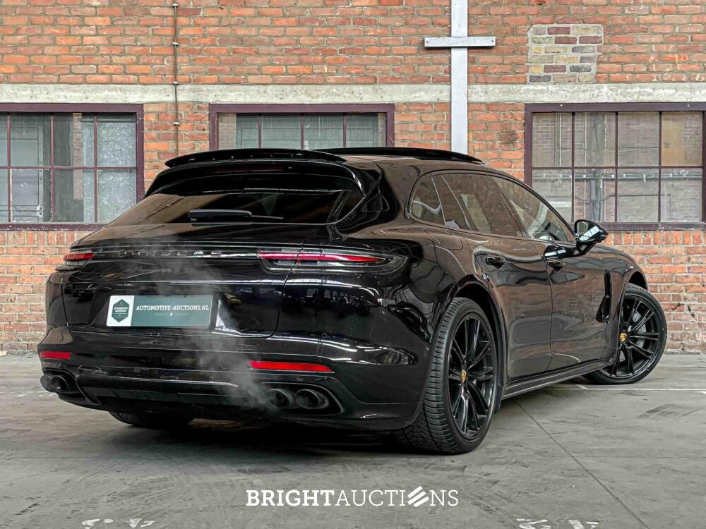 Porsche Panamera Sport Turismo 4S 2.9 V6 441pk 2018, J-376-JS
