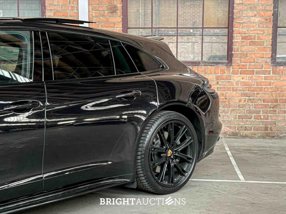 Porsche Panamera Sport Turismo 4S 2.9 V6 441pk 2018, J-376-JS