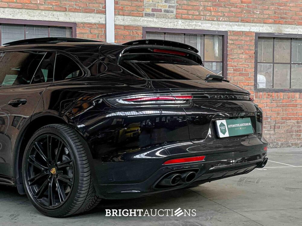 Porsche Panamera Sport Turismo 4S 2.9 V6 441pk 2018, J-376-JS