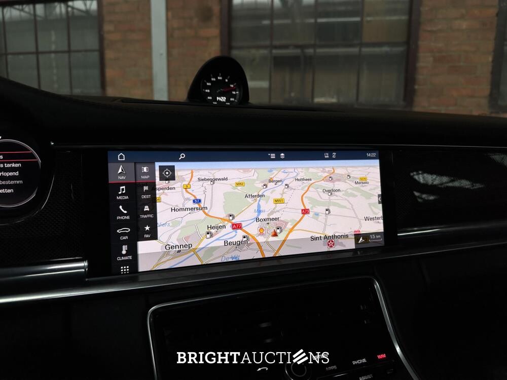 Porsche Panamera Sport Turismo 4S 2.9 V6 441pk 2018, J-376-JS