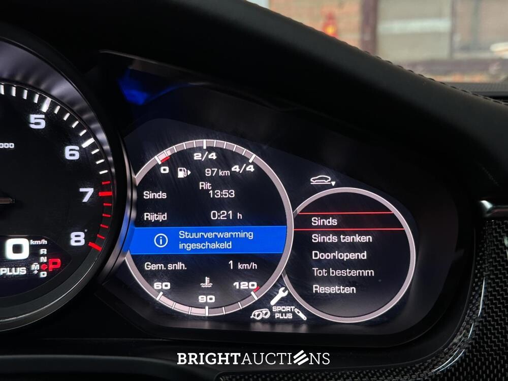 Porsche Panamera Sport Turismo 4S 2.9 V6 441pk 2018, J-376-JS