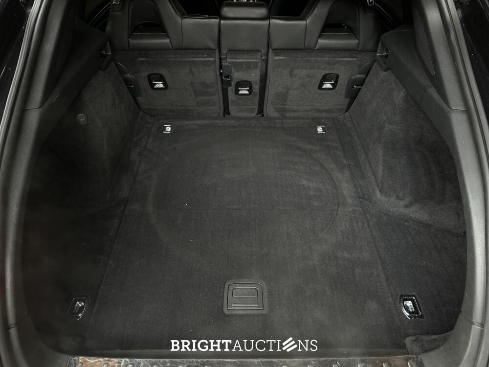 Porsche Panamera Sport Turismo 4S 2.9 V6 441pk 2018, J-376-JS