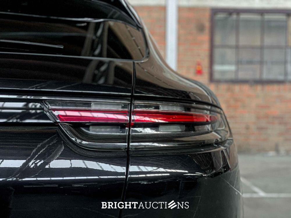 Porsche Panamera Sport Turismo 4S 2.9 V6 441pk 2018, J-376-JS