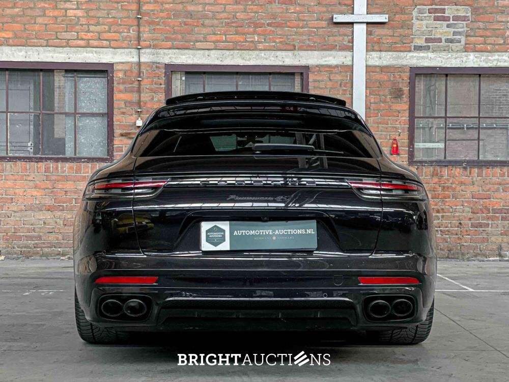 Porsche Panamera Sport Turismo 4S 2.9 V6 441pk 2018, J-376-JS