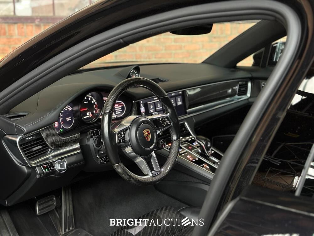 Porsche Panamera Sport Turismo 4S 2.9 V6 441pk 2018, J-376-JS
