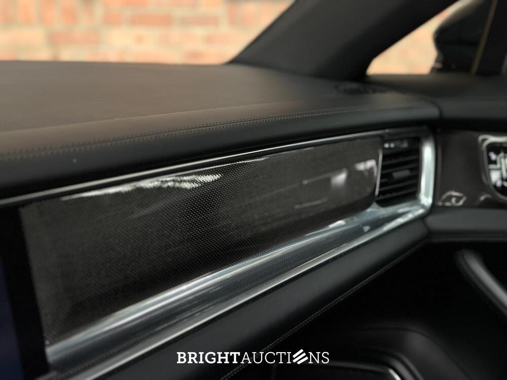 Porsche Panamera Sport Turismo 4S 2.9 V6 441pk 2018, J-376-JS