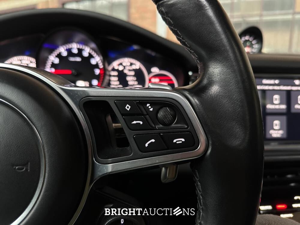 Porsche Panamera Sport Turismo 4S 2.9 V6 441pk 2018, J-376-JS