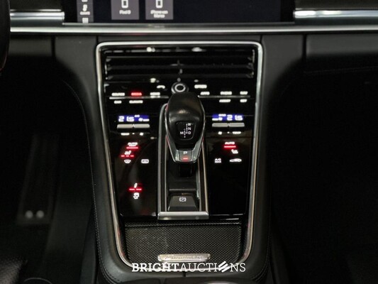 Porsche Panamera Sport Turismo 4S 2.9 V6 441pk 2018, J-376-JS