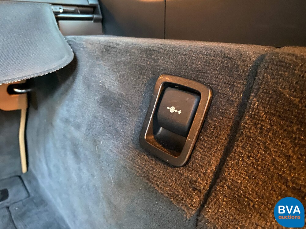 BMW 5-serie Touring 525i Business Line 218pk 2008, 24-ZL-BD