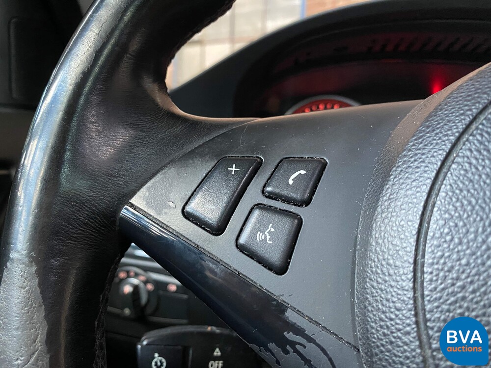 BMW 5-serie Touring 525i Business Line 218pk 2008, 24-ZL-BD