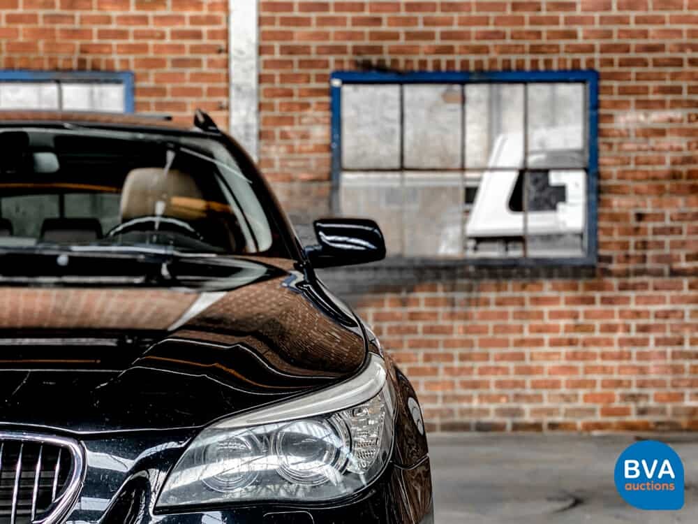 BMW 5-serie Touring 525i Business Line 218pk 2008, 24-ZL-BD