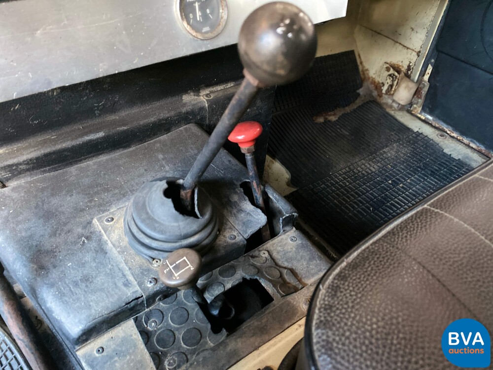 Land Rover Defender Kipper Santana 110pk 1985