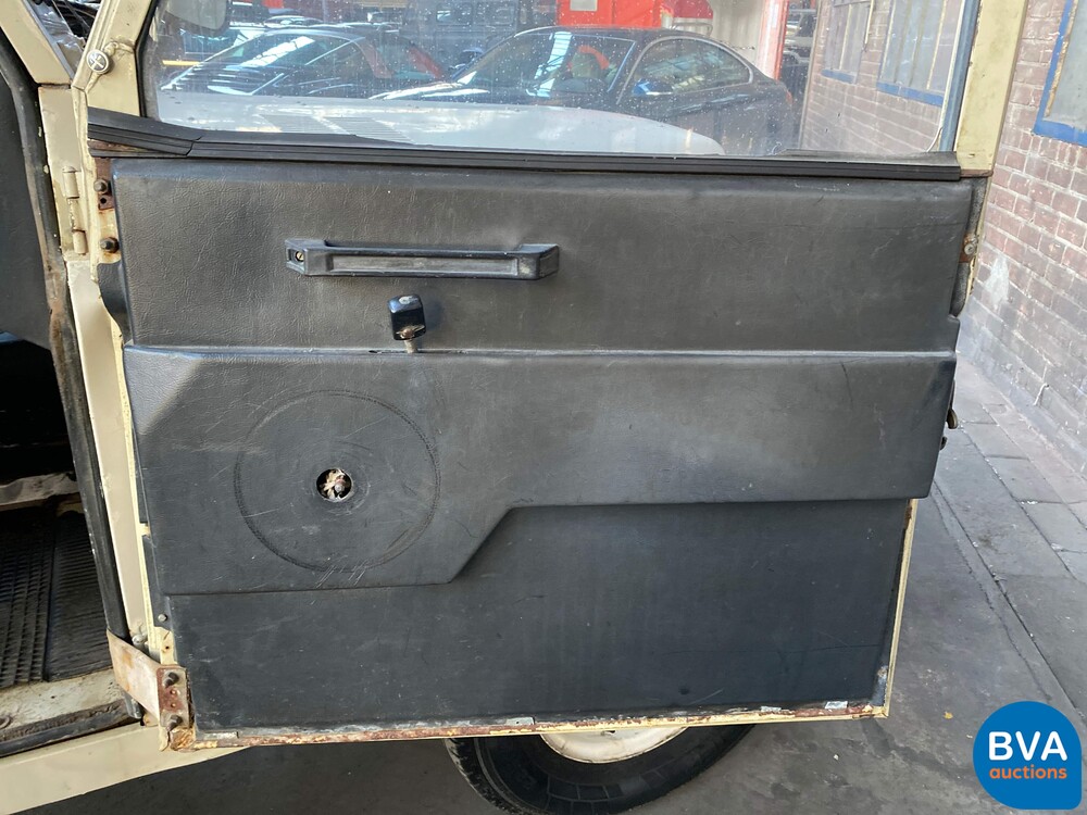 Land Rover Defender Kipper Santana 110pk 1985