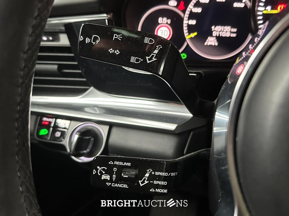 Porsche Panamera Sport Turismo 4 E-Hybrid 2.9 V6 10-Years Edition 462pk 2019, H-662-RX
