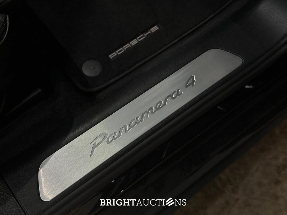 Porsche Panamera Sport Turismo 4 E-Hybrid 2.9 V6 10-Years Edition 462pk 2019, H-662-RX
