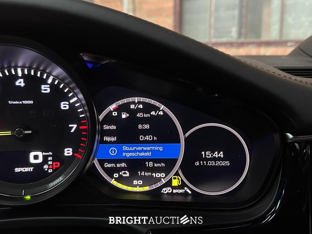 Porsche Panamera Sport Turismo 4 E-Hybrid 2.9 V6 10-Years Edition 462pk 2019, H-662-RX
