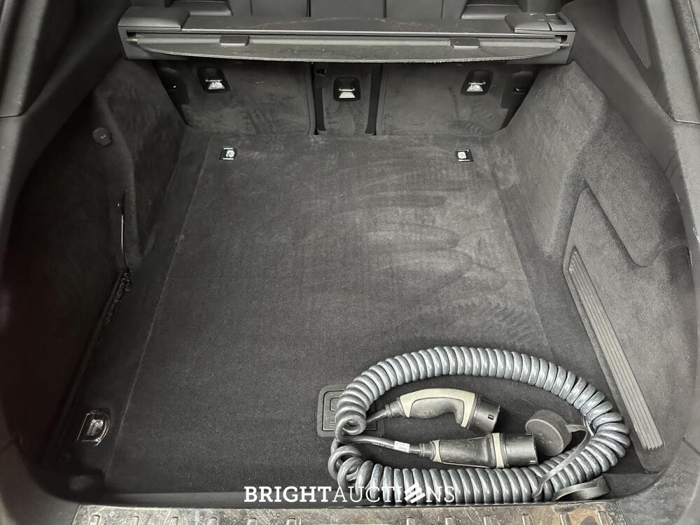 Porsche Panamera Sport Turismo 4 E-Hybrid 2.9 V6 10-Years Edition 462pk 2019, H-662-RX
