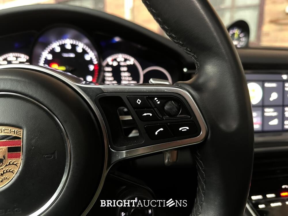 Porsche Panamera Sport Turismo 4 E-Hybrid 2.9 V6 10-Years Edition 462pk 2019, H-662-RX
