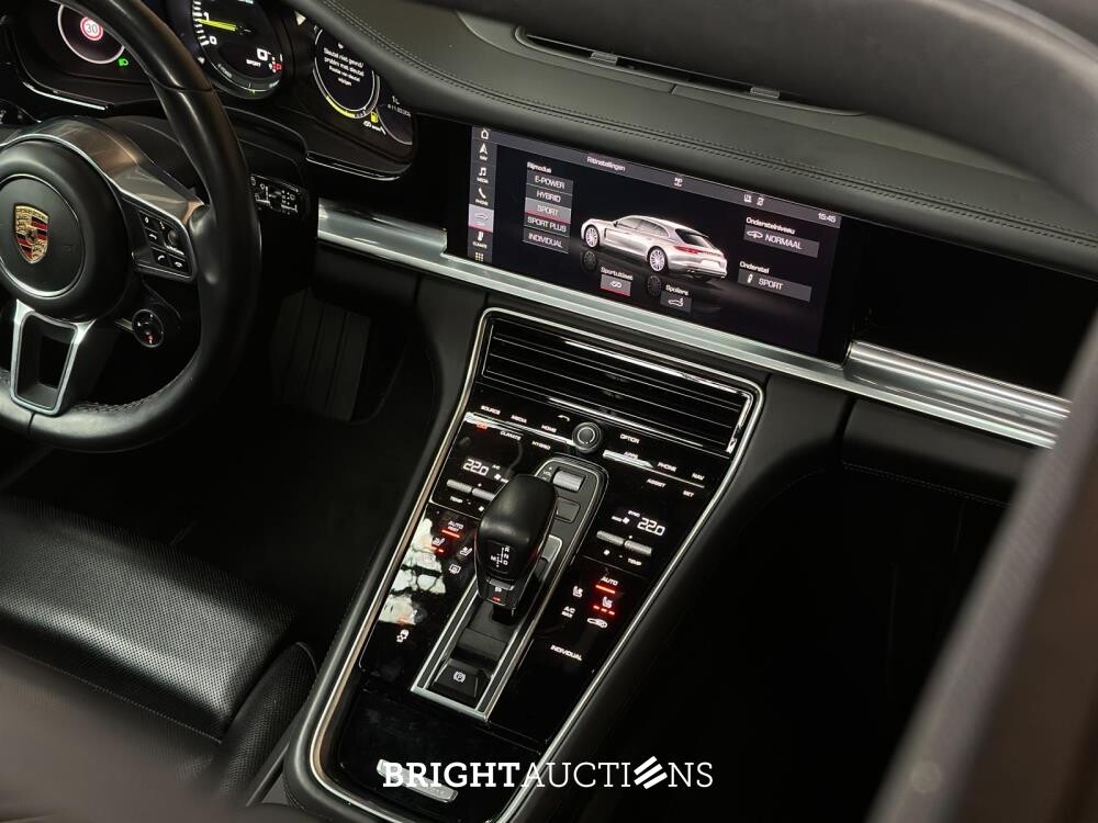 Porsche Panamera Sport Turismo 4 E-Hybrid 2.9 V6 10-Years Edition 462pk 2019, H-662-RX
