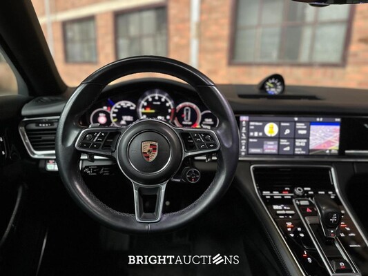 Porsche Panamera Sport Turismo 4 E-Hybrid 2.9 V6 10-Years Edition 462pk 2019, H-662-RX