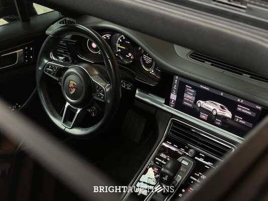 Porsche Panamera Sport Turismo 4 E-Hybrid 2.9 V6 10-Years Edition 462pk 2019, H-662-RX