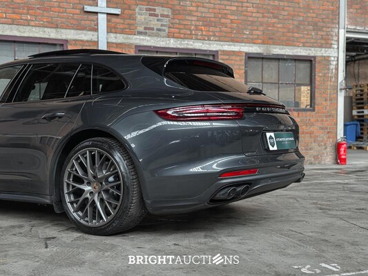 Porsche Panamera Sport Turismo 4 E-Hybrid 2.9 V6 10-Years Edition 462pk 2019, H-662-RX