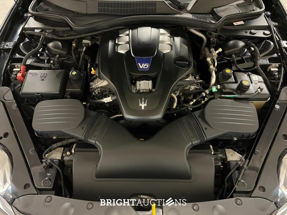 Maserati Quattroporte S 3.0 V6 Q4 NEW-MODEL 411pk 2013, XD-822-S