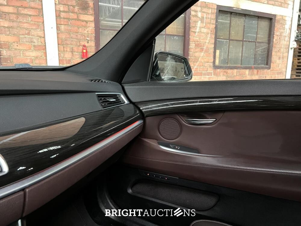 BMW 550xi Gran Turismo M-Sport High Executive 4.4 V8 F07 449pk 2014 (Origineel-NL) 5-serie, 3-SXD-67