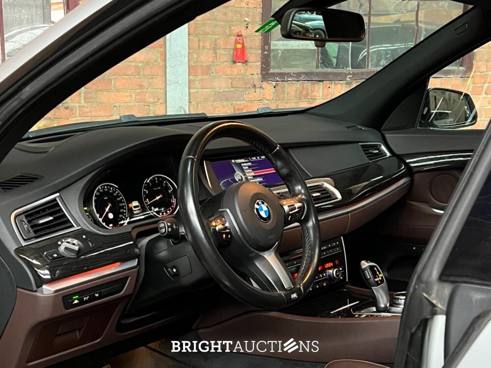 BMW 550xi Gran Turismo M-Sport High Executive 4.4 V8 F07 449pk 2014 (Origineel-NL) 5-serie, 3-SXD-67