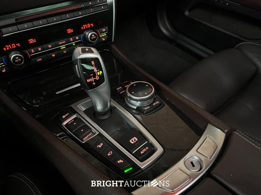 BMW 550xi Gran Turismo M-Sport High Executive 4.4 V8 F07 449pk 2014 (Origineel-NL) 5-serie, 3-SXD-67