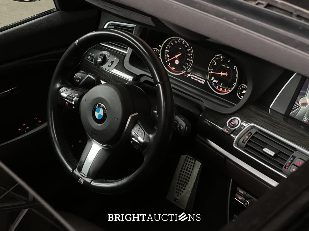 BMW 550xi Gran Turismo M-Sport High Executive 4.4 V8 F07 449pk 2014 (Origineel-NL) 5-serie, 3-SXD-67
