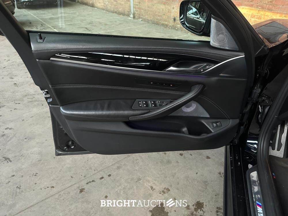 BMW M5 4.4 V8 M-Sport 800pk 2018 F90 5-Serie, SJ-360-B
