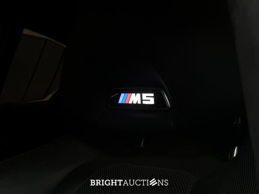 BMW M5 4.4 V8 M-Sport 800pk 2018 F90 5-Serie, SJ-360-B