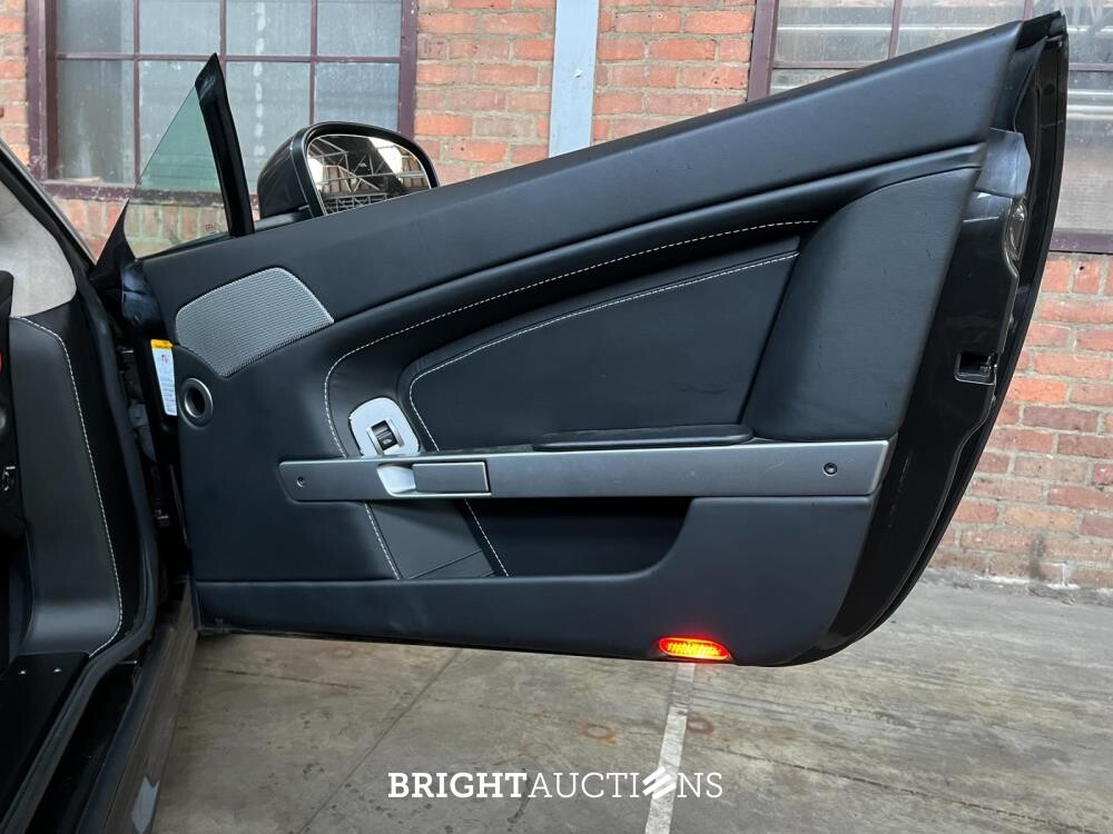 Aston Martin V8 Vantage N420 4.7 V8 2011