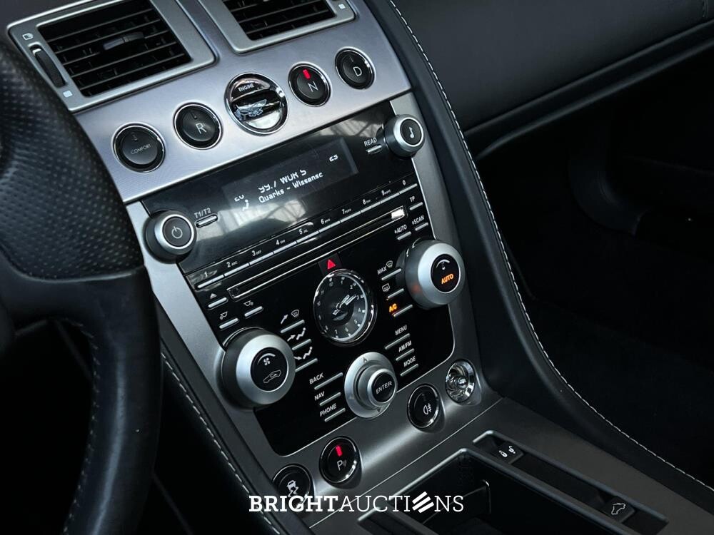 Aston Martin V8 Vantage N420 4.7 V8 2011