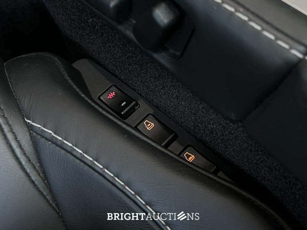 Aston Martin V8 Vantage N420 4.7 V8 2011