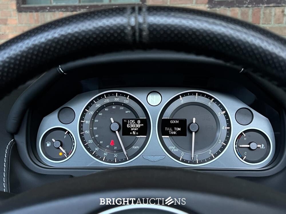Aston Martin V8 Vantage N420 4.7 V8 2011