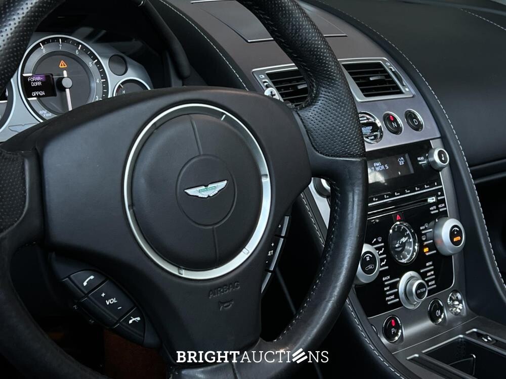 Aston Martin V8 Vantage N420 4.7 V8 2011