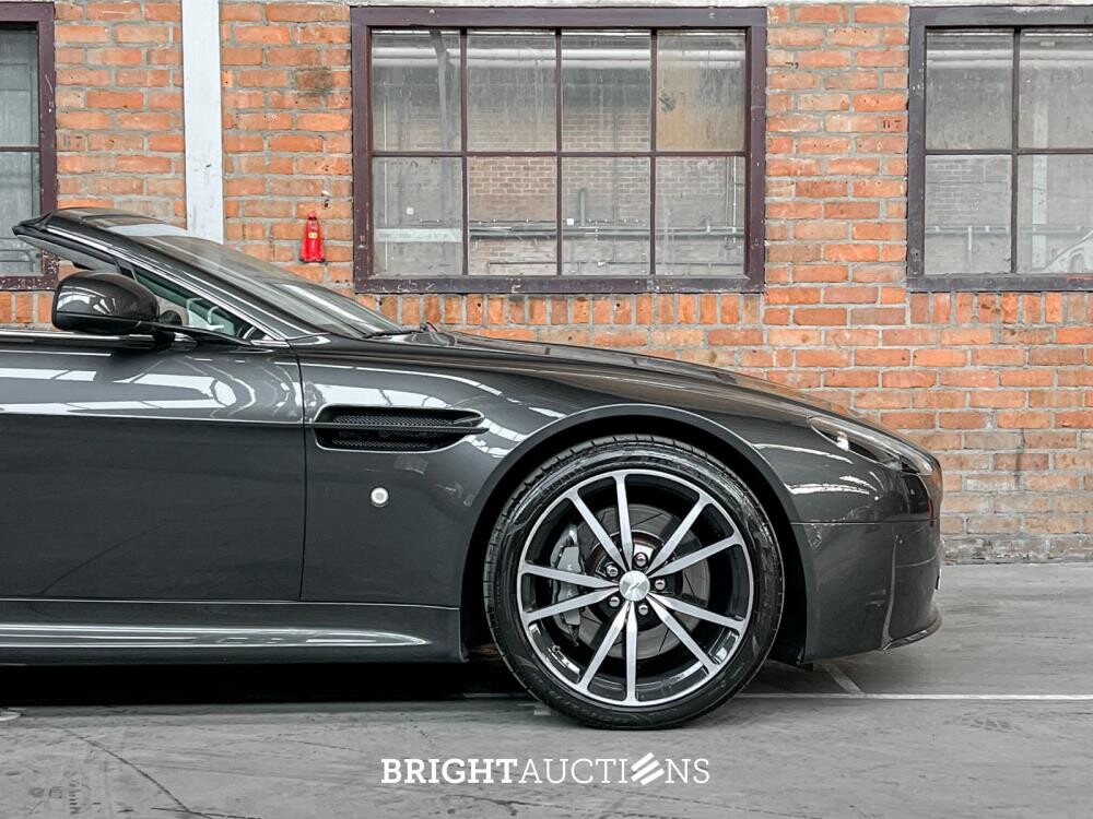 Aston Martin V8 Vantage N420 4.7 V8 2011