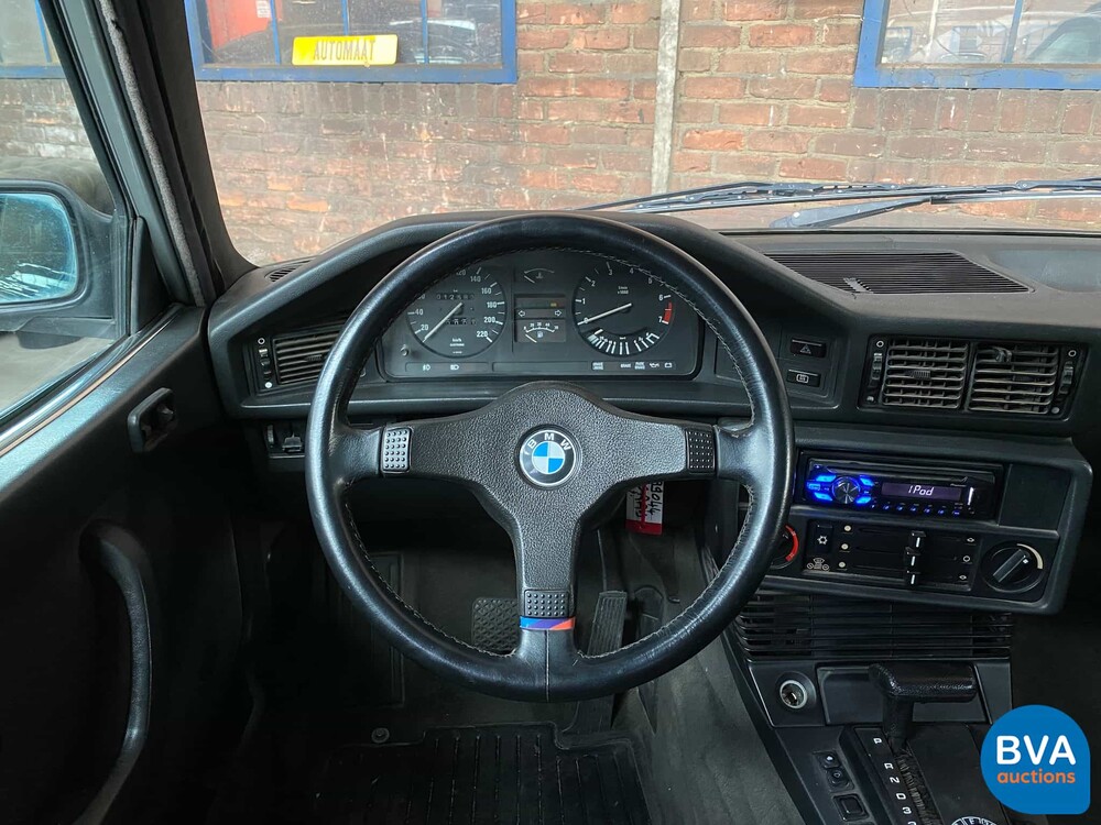 BMW 528 E28 Automaat 184pk 5-serie 1987