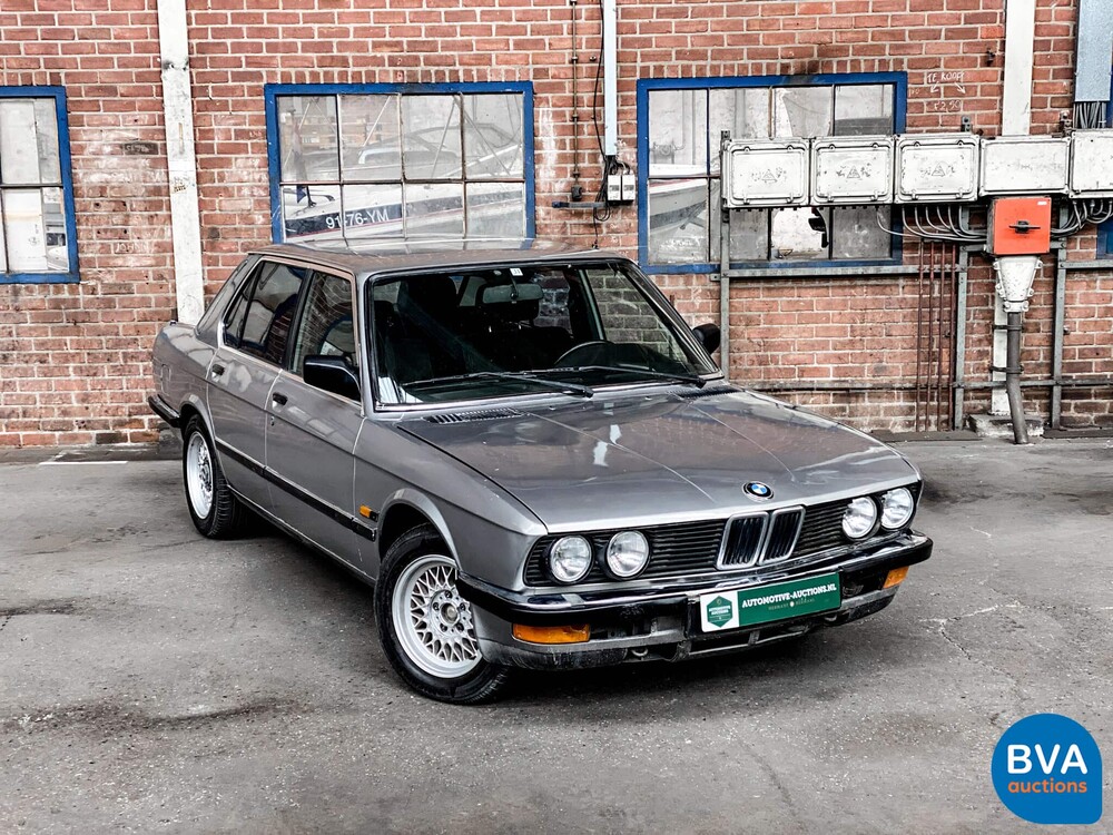 BMW 528 E28 Automaat 184pk 5-serie 1987
