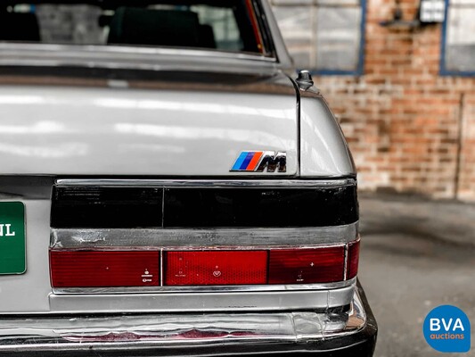 BMW 528 E28 Automaat 184pk 5-serie 1987