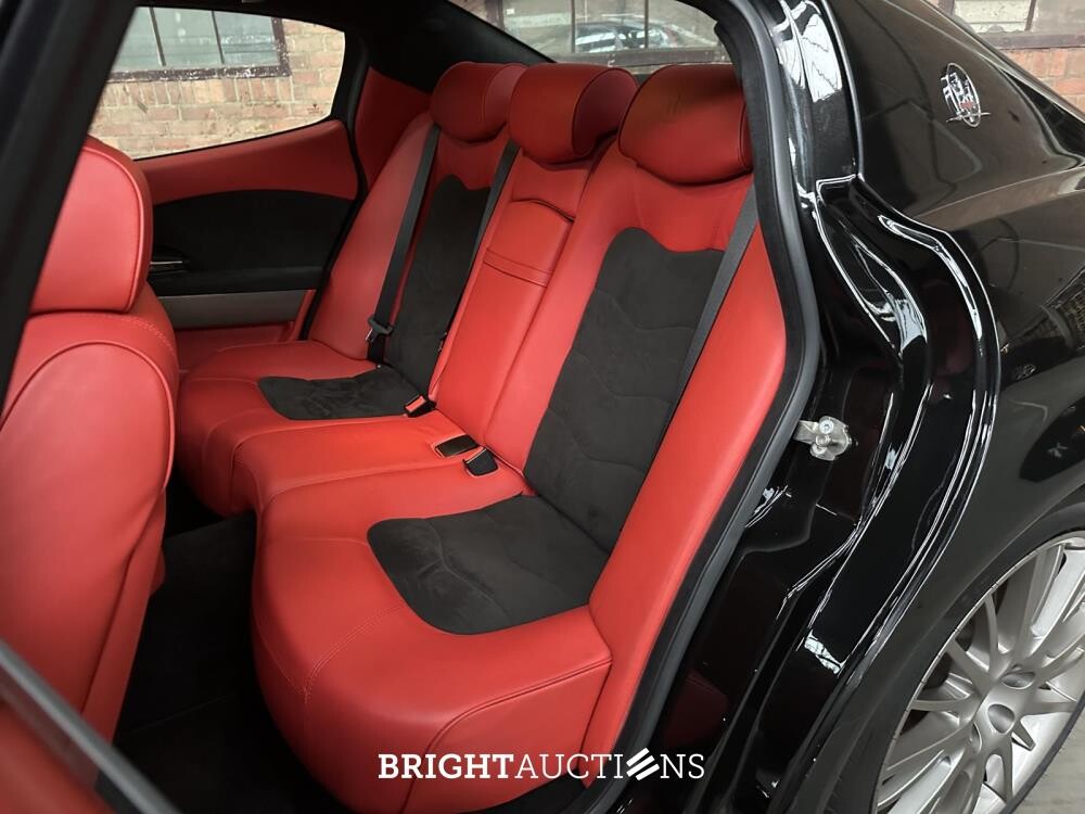 Maserati Quattroporte 4.7 V8 440pk Sport GTS ‘63.000km’ 2010