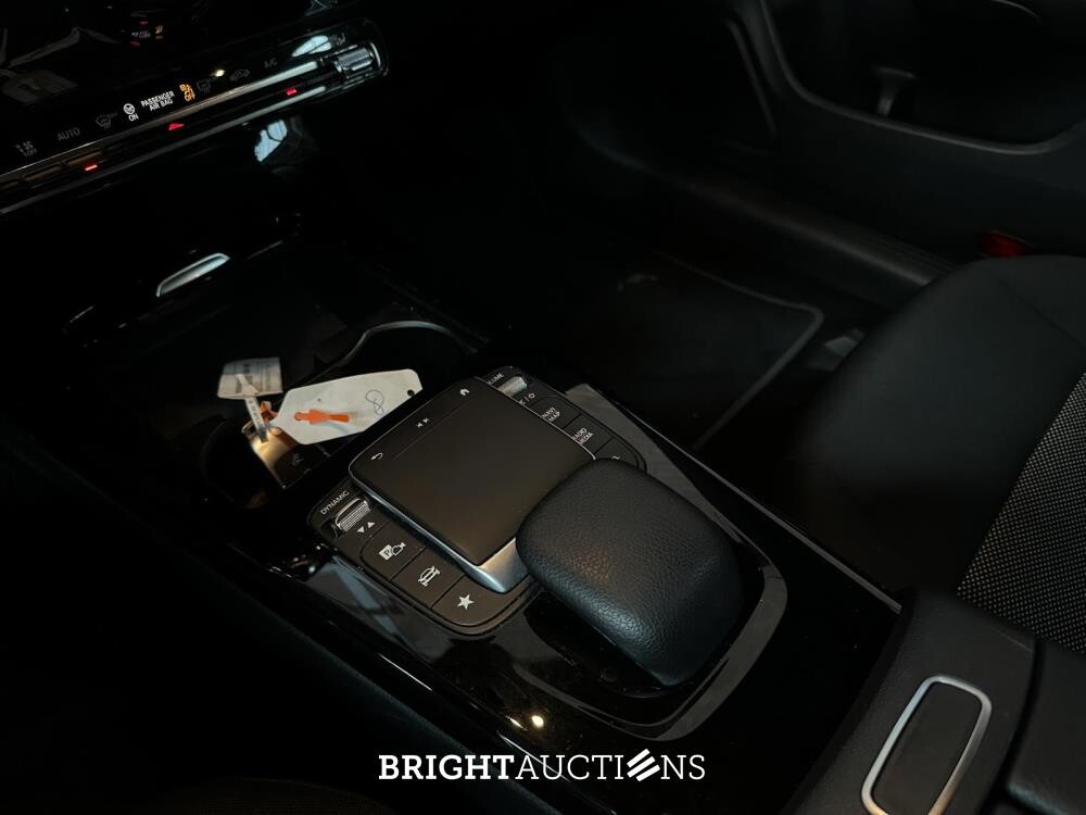 Mercedes-Benz CLA180 Business Solution CLA-klasse Shooting Brake 136pk 2021 (Origineel-NL), K-844-HV