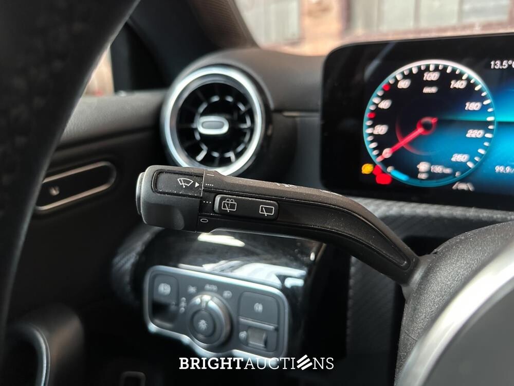 Mercedes-Benz CLA180 Business Solution CLA-klasse Shooting Brake 136pk 2021 (Origineel-NL), K-844-HV