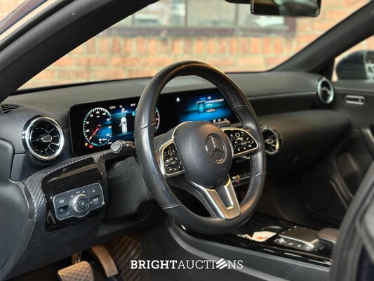 Mercedes-Benz CLA180 Business Solution CLA-klasse Shooting Brake 136pk 2021 (Origineel-NL), K-844-HV