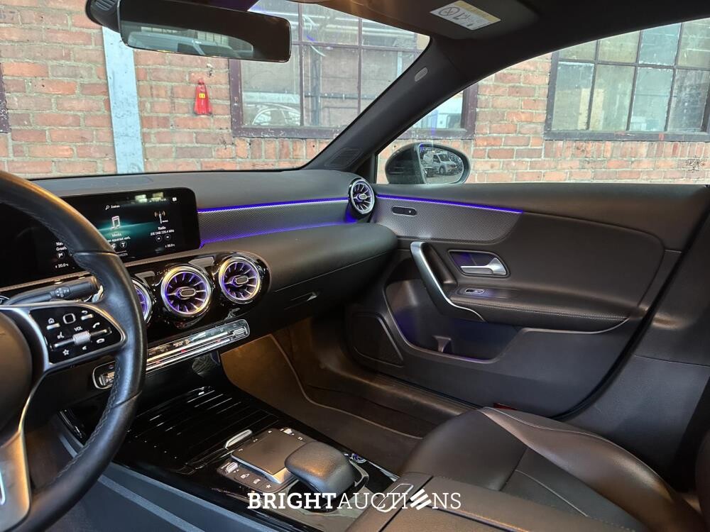 Mercedes-Benz A250e Business Solution Luxury Limited 160pk 2021 A-klasse Limousine (Origineel-NL), N-391-HH