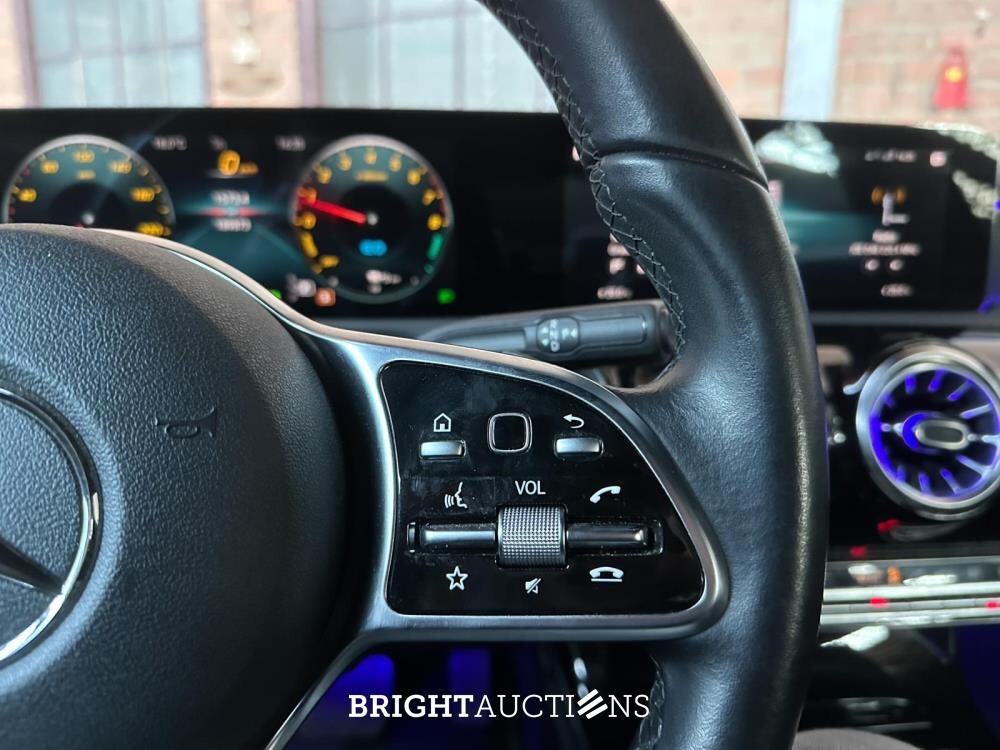 Mercedes-Benz A250e Business Solution Luxury Limited 160pk 2021 A-klasse Limousine (Origineel-NL), N-391-HH