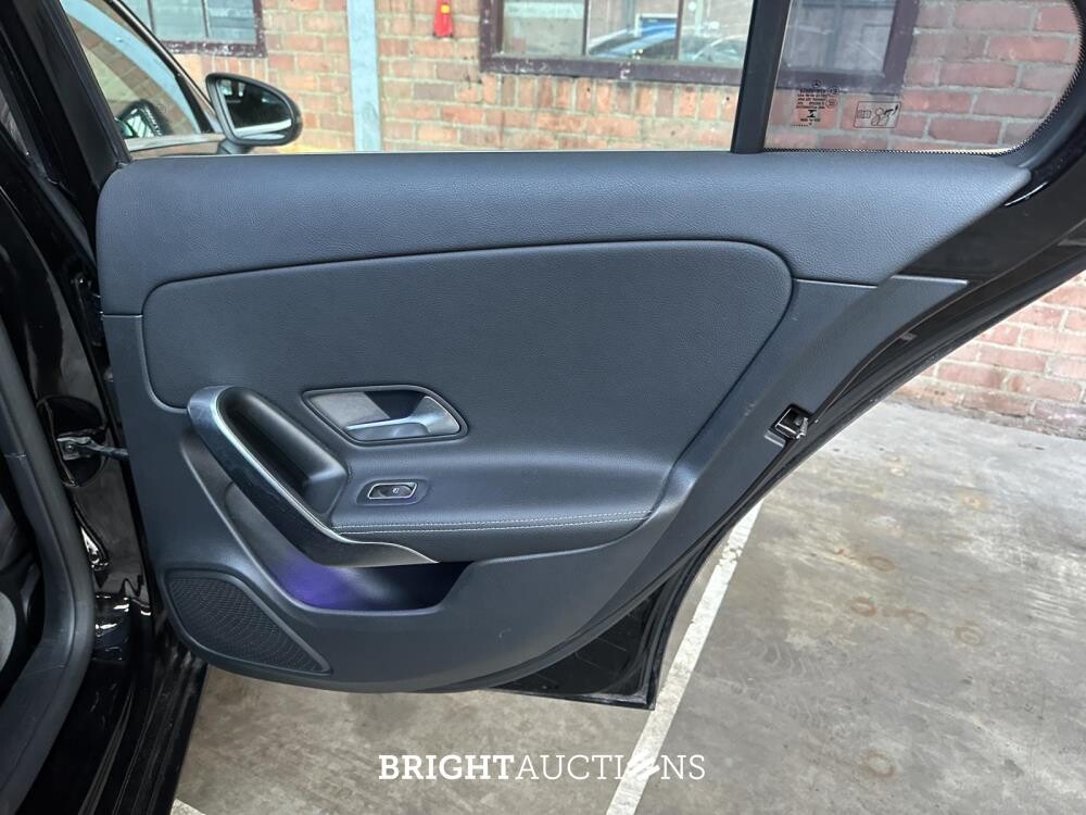 Mercedes-Benz A250e Business Solution Luxury Limited 160pk 2021 A-klasse Limousine (Origineel-NL), N-391-HH