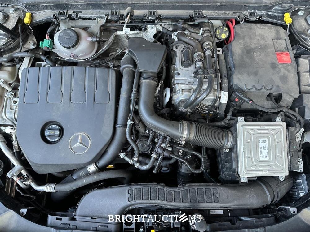 Mercedes-Benz A250e Business Solution Luxury Limited 160pk 2021 A-klasse Limousine (Origineel-NL), N-391-HH